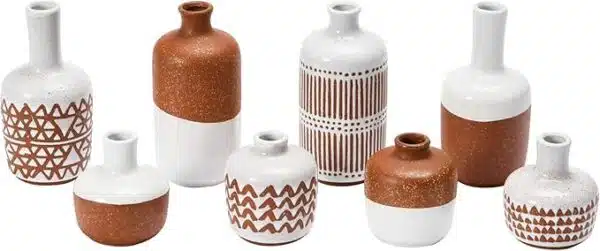 💬 🎉 Save 70% on a stunning set of 8 Main + Mesa Stoneware Vases! Perfect for adding style to any room 🏺